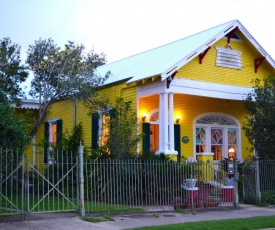 Auld Sweet Olive Bed and Breakfast