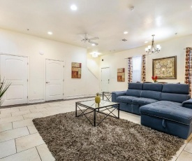 Gorgeous 3BR Condo steps from St Charles Ave