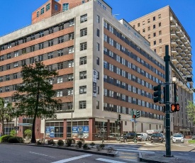 New Orleans Condos Close to Bourbon Street