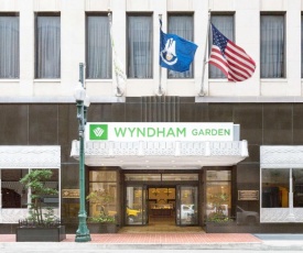 Wyndham Garden Baronne Plaza