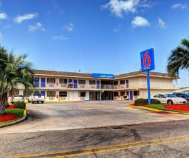 Motel 6-Slidell, LA - New Orleans