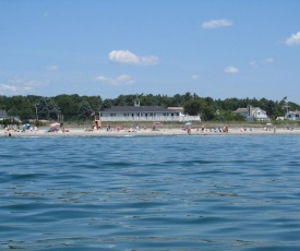 The Seaside Inn