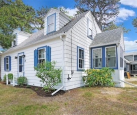 Knotty Nauti Steps to Beach Sun Room New Interior