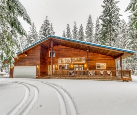 Elk Tracks Lodge