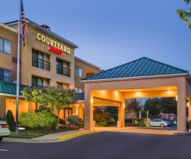 Courtyard by Marriott Frederick