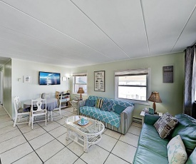 Renovated Sherwood West Condo - 400 ft to the Beach! condo