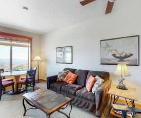 White Pine Luxury Resort Condo